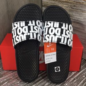 Nike Benassi JDI PRINT men’s slides black/white
